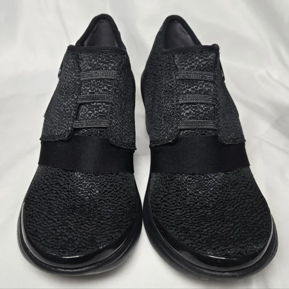 Bzees Enlighten Everyday Black Textured Slip On Booties Shooties Size 8.5 - Picture 11 of 14